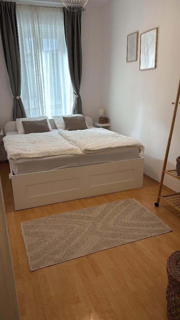 Brand New City Center Apartment Nostalgija Split Zewnętrze zdjęcie